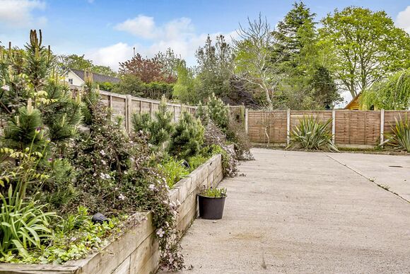 The Stables Retreat - Ladera Retreat Lodges, Eaton, Congleton