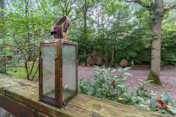 The Woodlands Retreat - Ladera Retreat Lodges, Eaton, Congleton