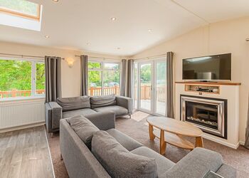 Meadow 3 (Pet) - Lady&rsquo;s Mile Holiday Park, Dawlish