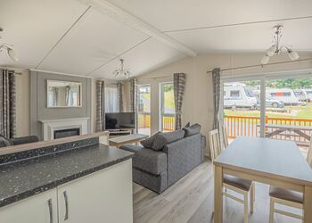 Meadow Lodge 2 (Pet) - Lady&rsquo;s Mile Holiday Park, Dawlish