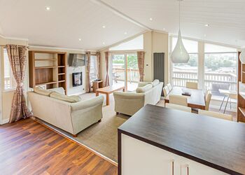 Silver Birch (Pet) - Lady&rsquo;s Mile Holiday Park, Dawlish