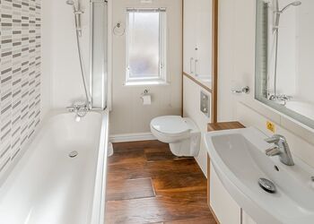 Silver Birch (Pet) - Lady&rsquo;s Mile Holiday Park, Dawlish