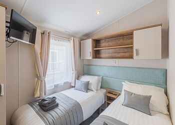 Ivy Platinum - Lady&rsquo;s Mile Holiday Park, Dawlish