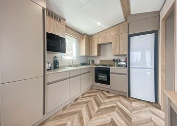 The Firs (Pet), Firs Premier - Lady&rsquo;s Mile Holiday Park, Dawlish