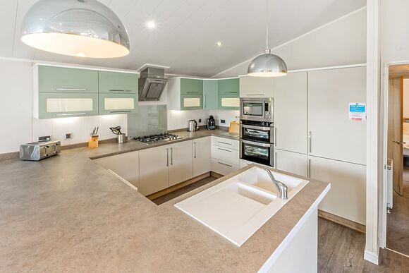 Hornbeam Lodge - Lady&rsquo;s Mile Holiday Park, Dawlish