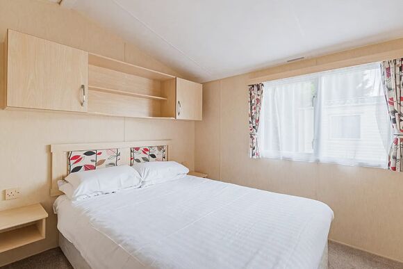 Chestnut - Lady&rsquo;s Mile Holiday Park, Dawlish