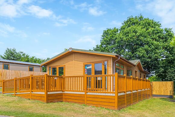 Meadow 3 (Pet) - Lady&rsquo;s Mile Holiday Park, Dawlish