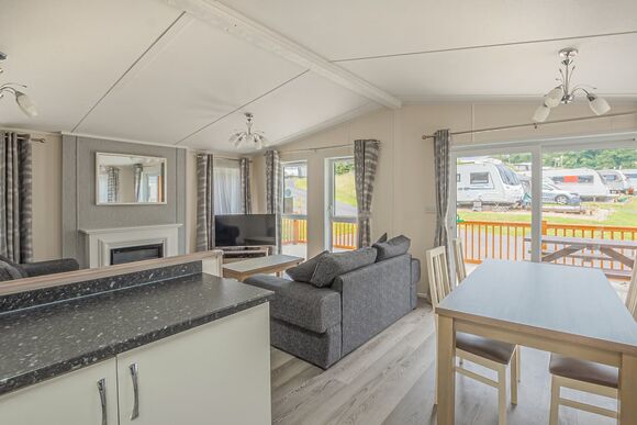 Meadow Lodge 2 (Pet) - Lady&rsquo;s Mile Holiday Park, Dawlish