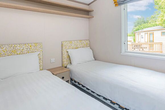 Chestnut Premier - Lady&rsquo;s Mile Holiday Park, Dawlish