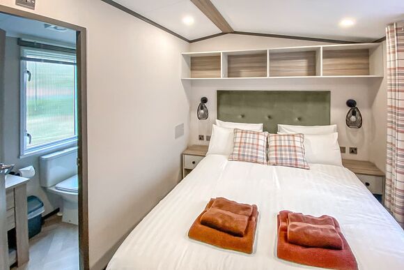 Juniper Plus (Pet) - Lady&rsquo;s Mile Holiday Park, Dawlish