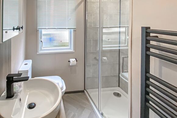 Juniper Plus (Pet) - Lady&rsquo;s Mile Holiday Park, Dawlish