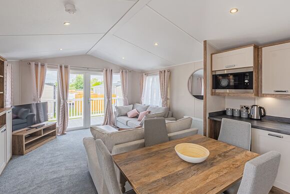 Ivy Platinum - Lady&rsquo;s Mile Holiday Park, Dawlish