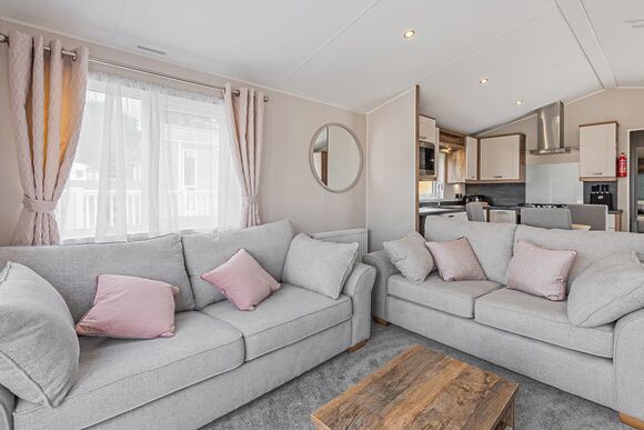 Ivy Platinum - Lady&rsquo;s Mile Holiday Park, Dawlish