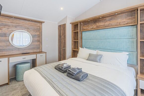 Ivy Platinum - Lady&rsquo;s Mile Holiday Park, Dawlish