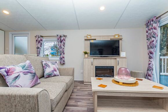 Sycamore Premier (Pet) - Lady&rsquo;s Mile Holiday Park, Dawlish