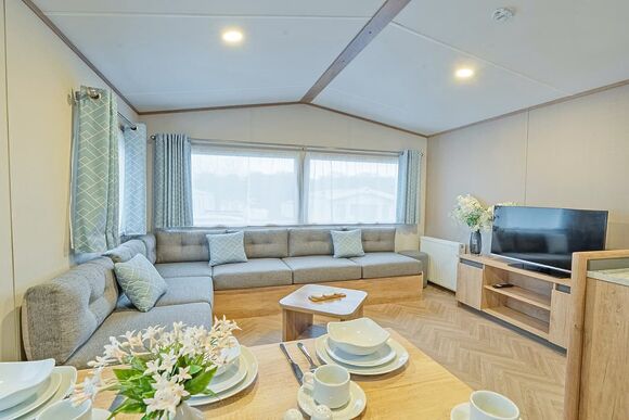 Sycamore Select (Pet) - Lady&rsquo;s Mile Holiday Park, Dawlish