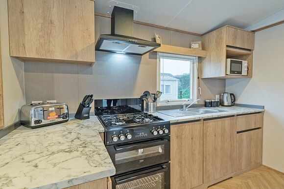 Sycamore Select (Pet) - Lady&rsquo;s Mile Holiday Park, Dawlish
