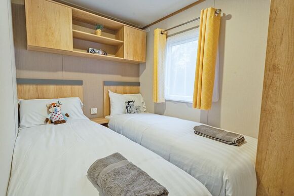Sycamore Select (Pet) - Lady&rsquo;s Mile Holiday Park, Dawlish