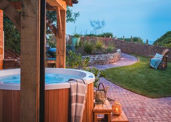 Ladram Cottage - Ladram Bay Holiday Park, Budleigh Salterton