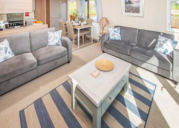 Pebbles Lodge - Ladram Bay Holiday Park, Budleigh Salterton