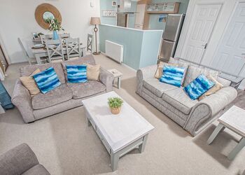 Jurassic Lodge - Ladram Bay Holiday Park, Budleigh Salterton