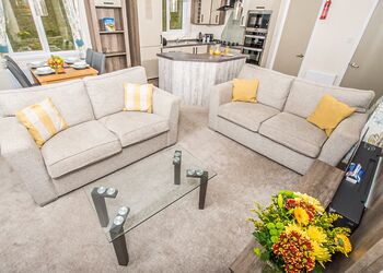 Dolphin Lodge - Ladram Bay Holiday Park, Budleigh Salterton