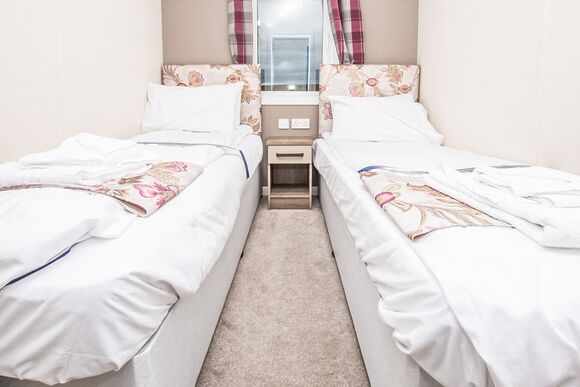 Dolphin Lodge - Ladram Bay Holiday Park, Budleigh Salterton