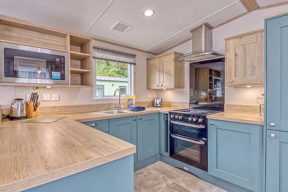 Gold Caravan 2 (Pet) - Loch Awe Holiday Park, Bridge of Awe, Taynuilt, Argyll