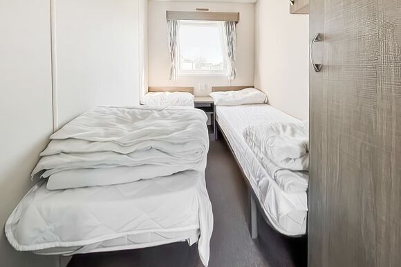 Heron 8 PF - Lakeside Holiday Park, Burnham-on-Sea