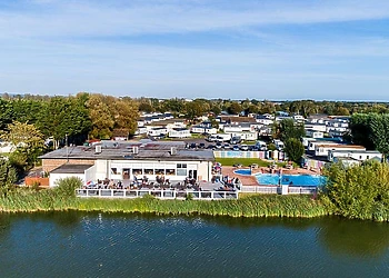 Chichester Lakeside Holiday Park, Chichester