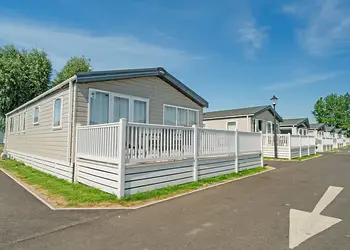 Chichester Lakeside Holiday Park, Chichester