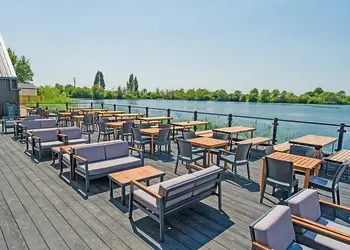 Chichester Lakeside Holiday Park, Chichester