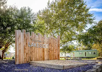 Chichester Lakeside Holiday Park, Chichester