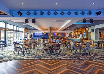 Chichester Lakeside Holiday Park, Chichester