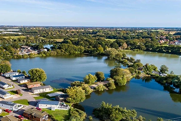 Chichester Lakeside Holiday Park, Chichester