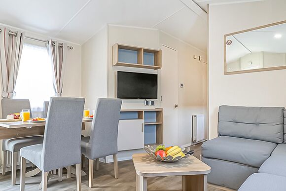 Gold  4 Caravan - Chichester Lakeside Holiday Park, Chichester