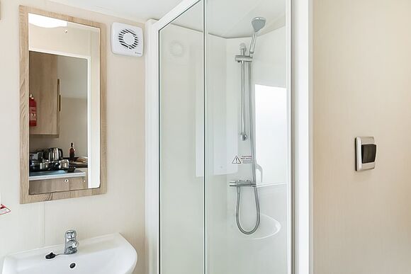 Gold  4 Caravan - Chichester Lakeside Holiday Park, Chichester