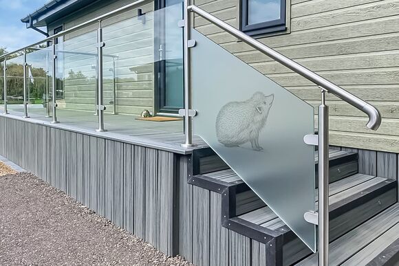 Lakeside Luxury Lodges