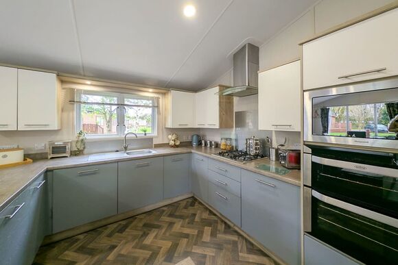 Coniston Drive 12 - South Lakeland Leisure Village, Carnforth