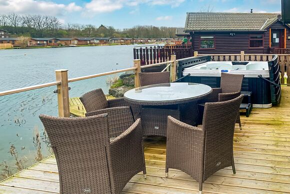 Lakeside 03 - South Lakeland Leisure Village, Carnforth