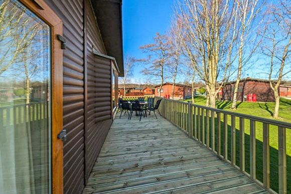 Lakeside 30 - South Lakeland Leisure Village, Carnforth