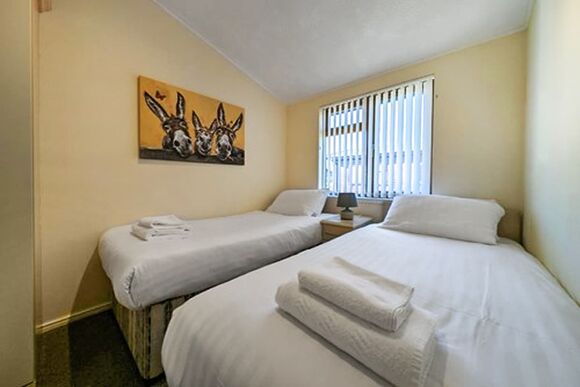 Lakeside 30 - South Lakeland Leisure Village, Carnforth