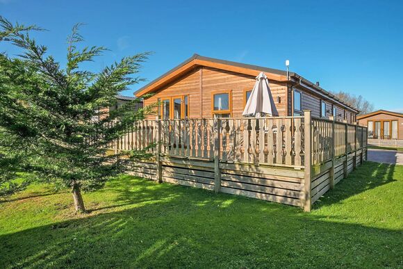Sherwood 45 (Pet) - South Lakeland Leisure Village, Carnforth