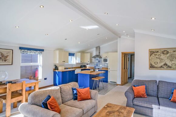 Sherwood 45 (Pet) - South Lakeland Leisure Village, Carnforth