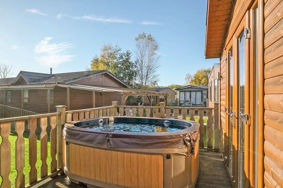 Sherwood 45 (Pet) - South Lakeland Leisure Village, Carnforth