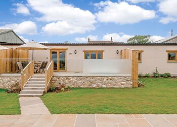 Yarty Cottage - Larkshayes Cottages, Dalwood, Axminster