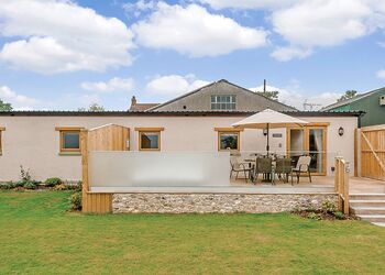 Corry Brook Cottage - Larkshayes Cottages, Dalwood, Axminster