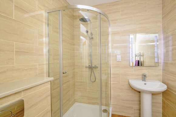 Yarty Cottage - Larkshayes Cottages, Dalwood, Axminster