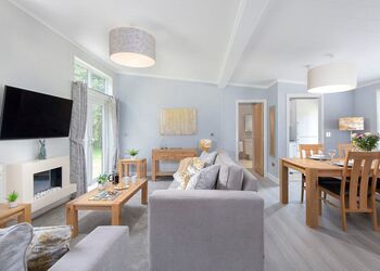 Brook View 2 bedroom CL lodge - Lakeview Manor Lodges, Dunkeswell, Honiton