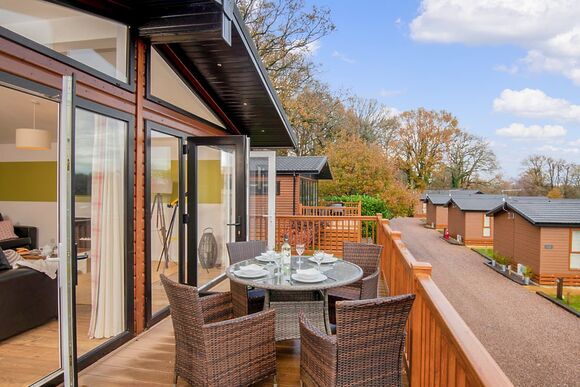 Lakeview Manor Lodges